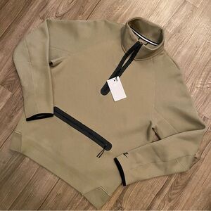 🫒NEW🫒 NIKE TECH FLEECE SWEATSHIRT
